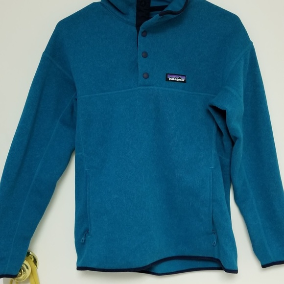 Patagonia Lightweight Better Sweater Pullover - Picture 2 of 4